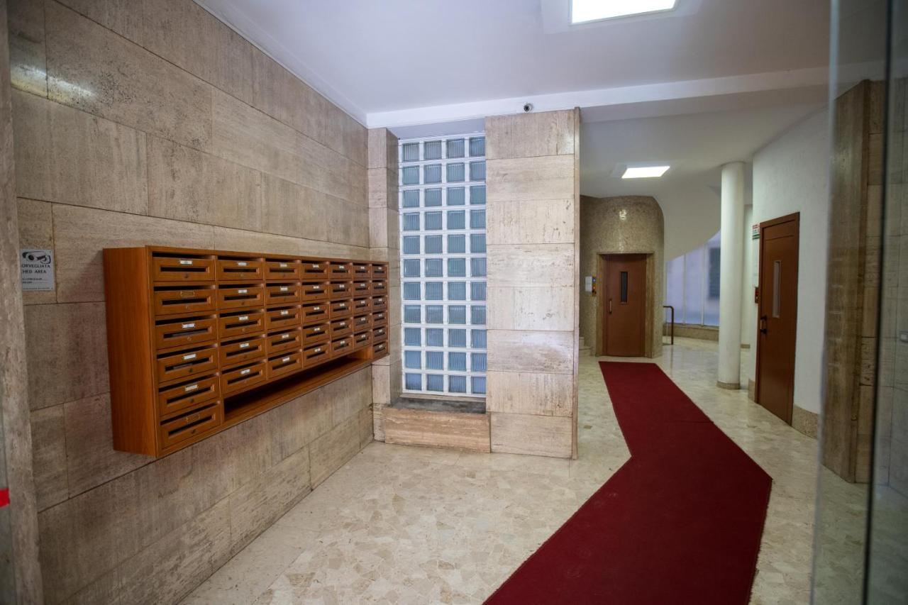 רומא Suite Imperiale Colosseo מראה חיצוני תמונה